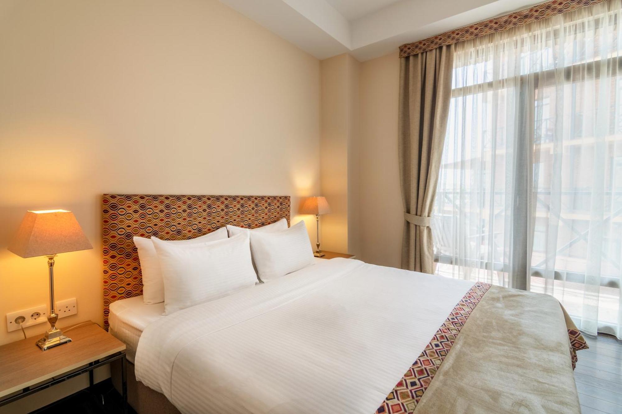 Ginger Hotel Тбілісі Екстер'єр фото